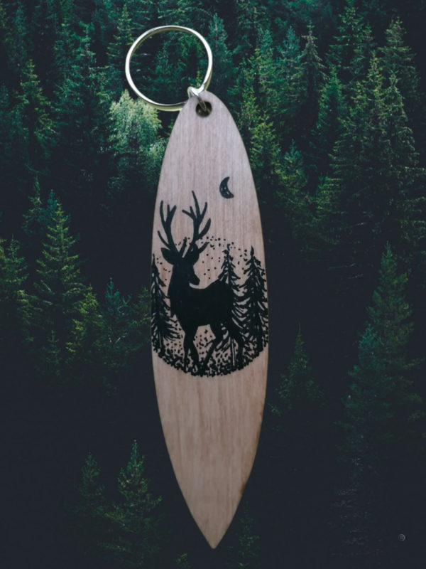 Porte-clés en bois Suisse "cerf" - Les Planches du Nozon